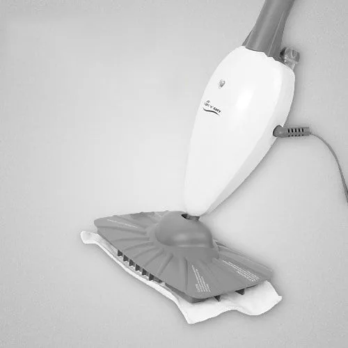 Light n' Easy steam mop